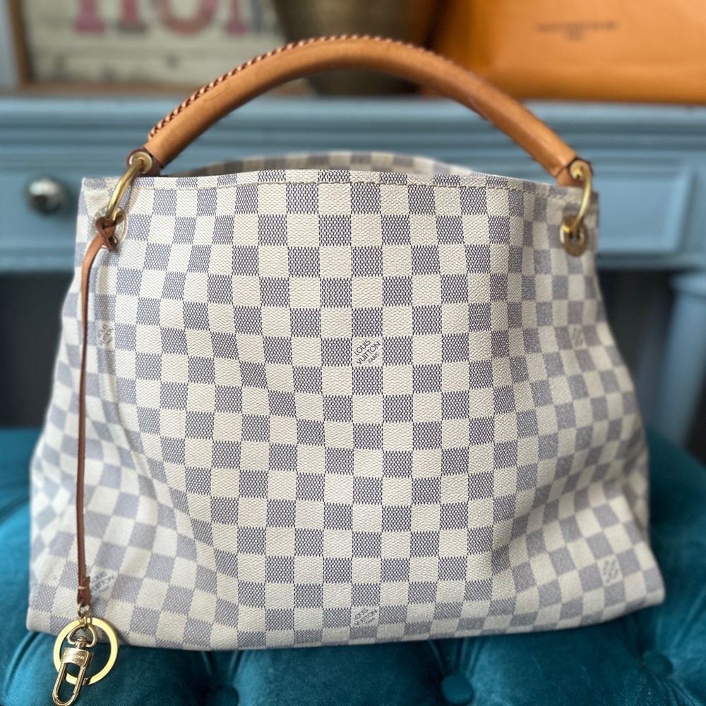 Authentic Louis Vuitton Damier Artsy Azur MM